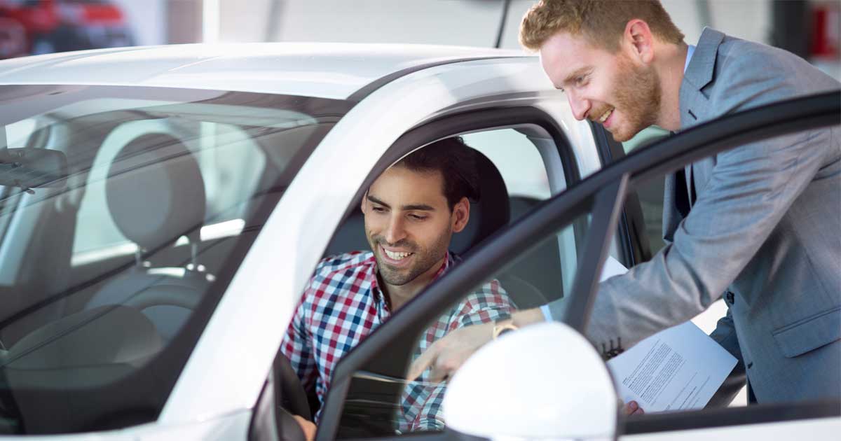 Buying vs Leasing a Car thumbnail